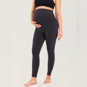 Natrelax® No Front Seam Maternity Leggings 25"